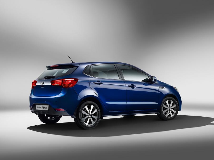  Kia Rio 5-Door 2015 года  (CIS) (фото 2 из 5)
